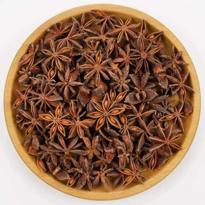 Sternanis