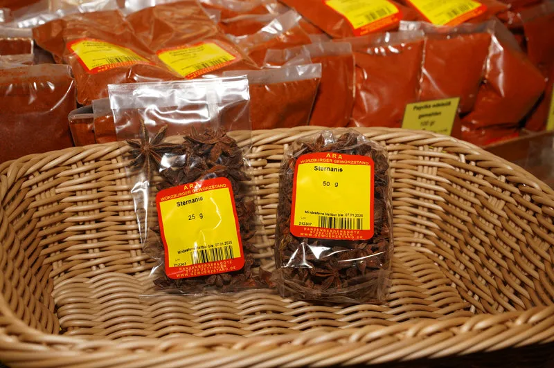 Sternanis
