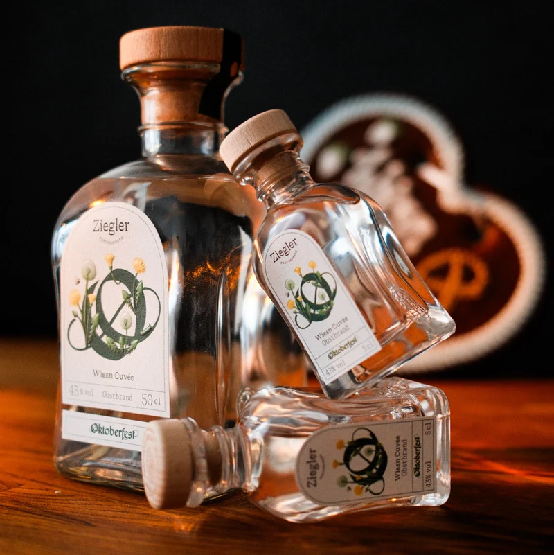 Oktoberfest Special: Oktoberfest "Wiesn-Cuvée" + free mini bottle