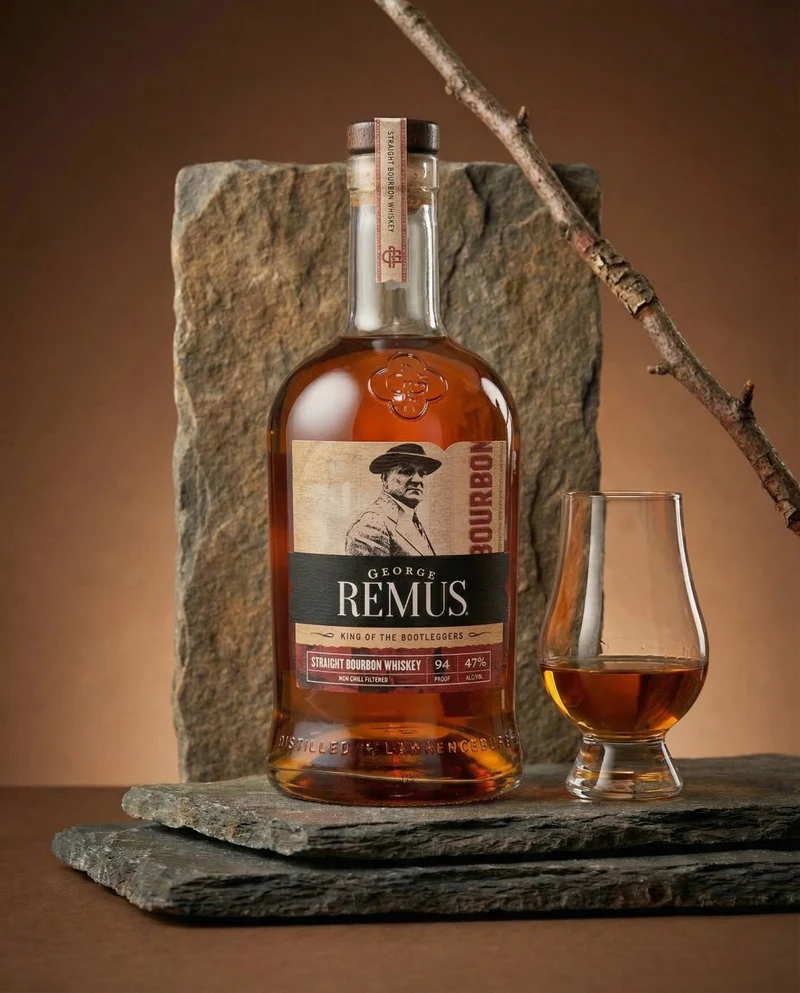 Georg Remus Straight Bourbon 47 % (MGP)
