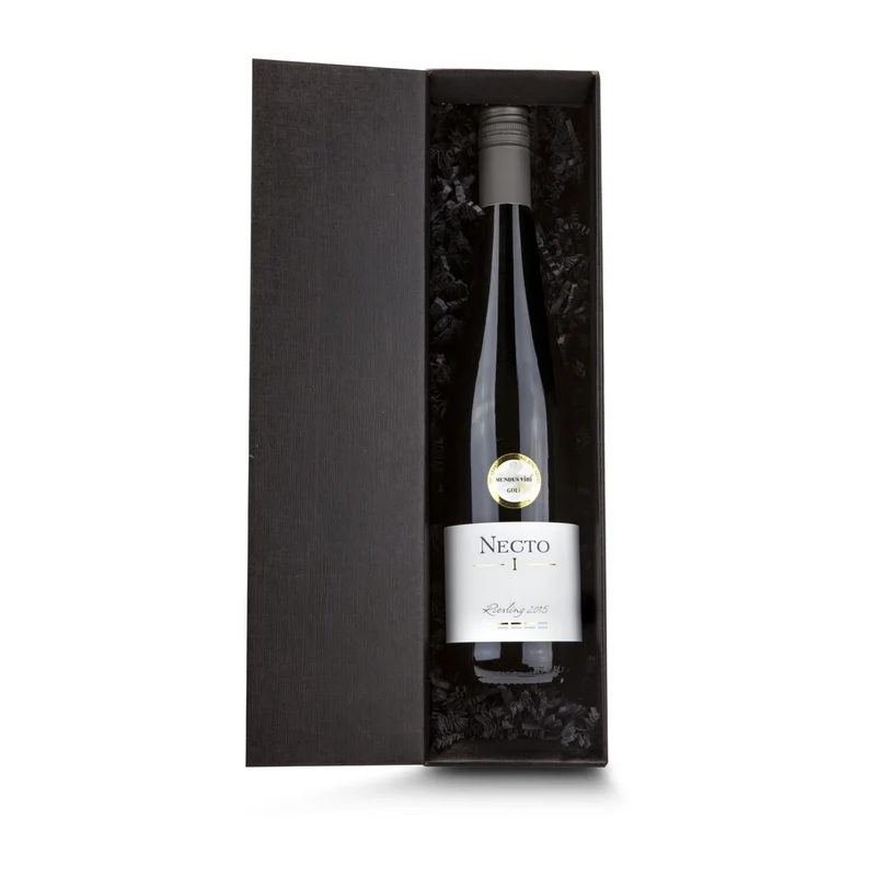 Weißwein im schwarzen Geschenkkarton – Getränke-Geschenkset