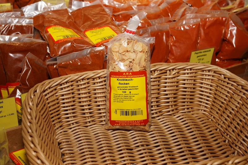 Knoblauchflocken -Knoblauchchips-