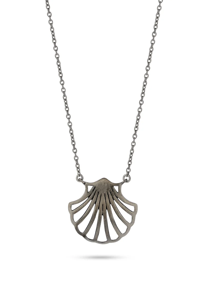 SHELL NECKLACE BL