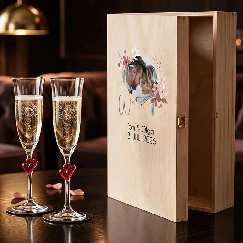 Individuelles Sektgeschenk mit Sektgläsern in bedruckter Holzbox
