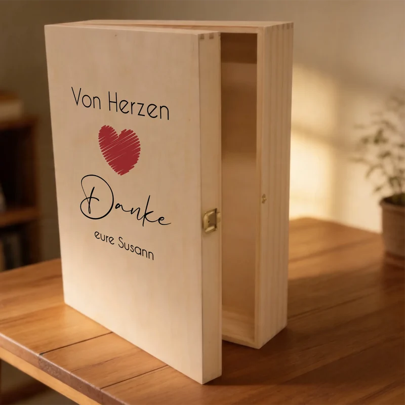 Individuelles Sektgeschenk um Danke zu sagen, Sektgläser in Holzbox