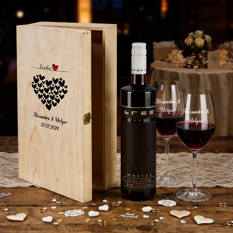 Weinset BREE zur Hochzeit mit gravierten Gläsern und bedruckter Holzbox