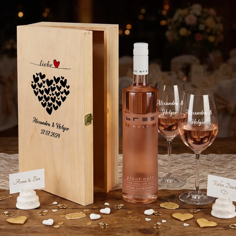 Weinset BREE zur Hochzeit mit gravierten Gläsern und bedruckter Holzbox