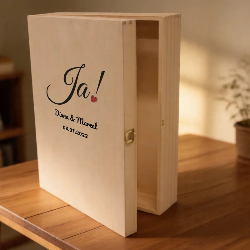 Holzkiste und Weingläser "Ja" mit Bree zur Hochzeit mit deinen Namen