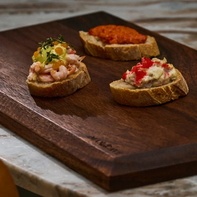 Tapas- und Weinpaket (2 Personen)