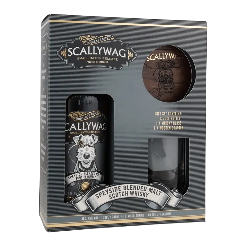 Scallywag mit Glas und Holzuntersetzer