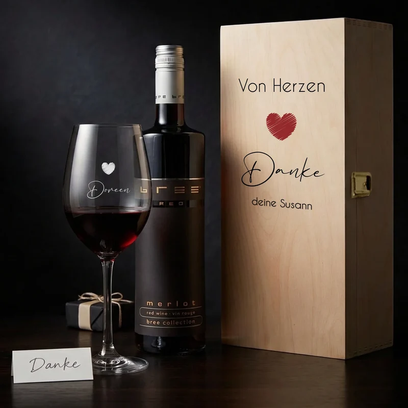 Individuell bedrucktes Weingeschenk "DANKE" mit Holzkiste und graviertem Glas