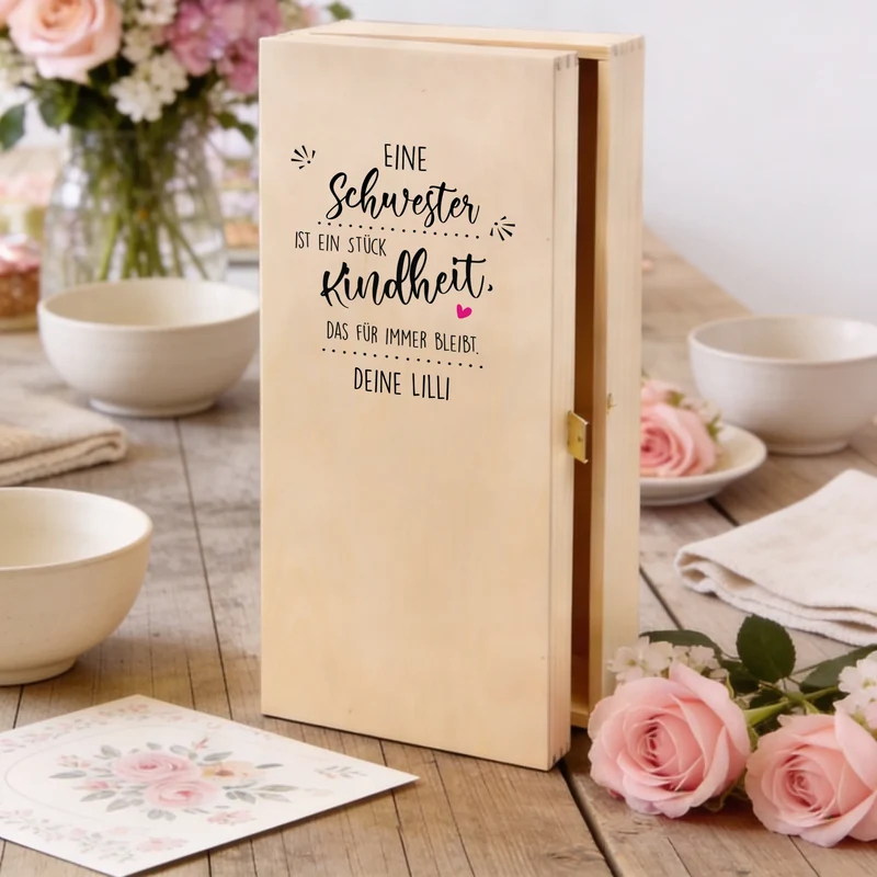 Weinset mit Holzkiste, Bree und individuell graviertem Glas für deine Schwester