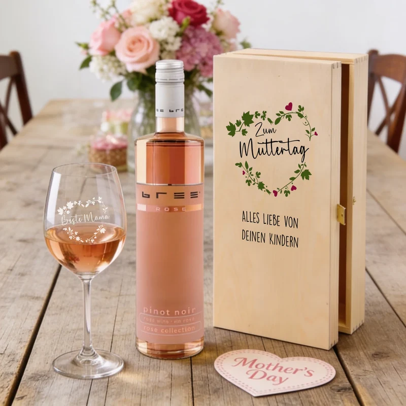 Personalisiertes Bree-Weinset mit Glas und Holzbox als Geschenk zum Muttertag