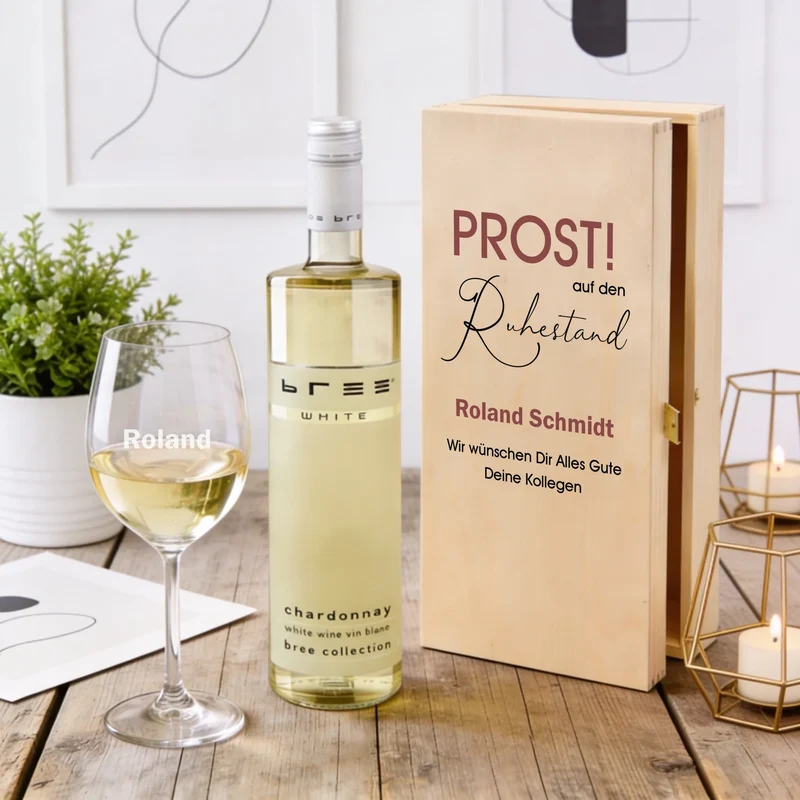 Bree-Weinset mit bedruckter Holzkiste und graviertem Glas als Geschenk zum Ruhestand