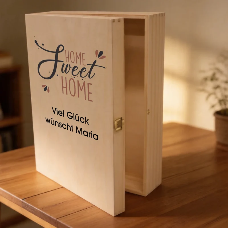 Bree-Weinset zum Einzug mit Holzkiste und Gläsern mit deinem Text personalisiert
