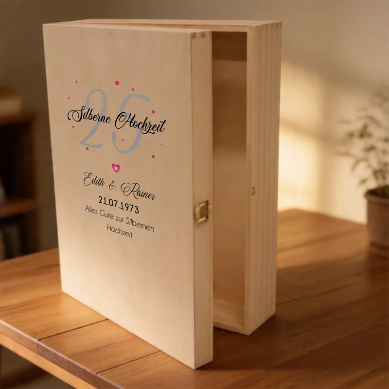 Weingeschenk Silberhochzeit mit bedruckter Holzkiste und gravierten Gläsern