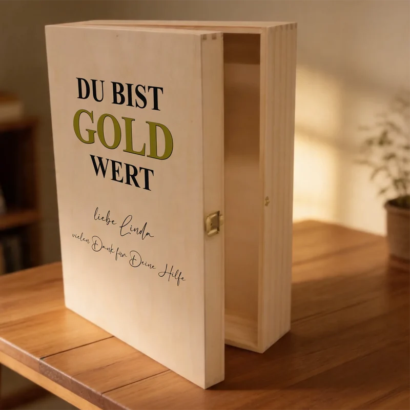 Bree-Weinset "DU BIST GOLD WERT" mit bedruckter Holzkiste und gravierten Gläsern