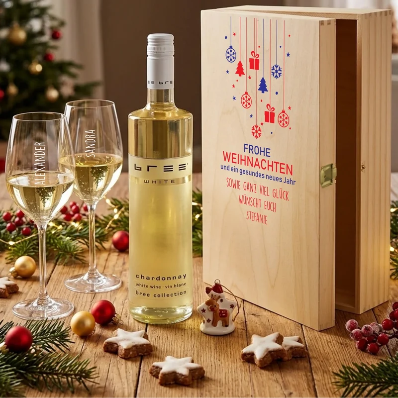 Weingeschenk mit BREE Wein, gravierten Gläsern und bedruckter Holzkiste zu Weihnachten