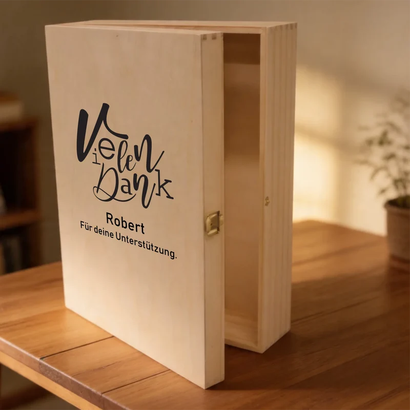 Bree-Weinset mit bedruckter Holzkiste und gravierten Gläsern