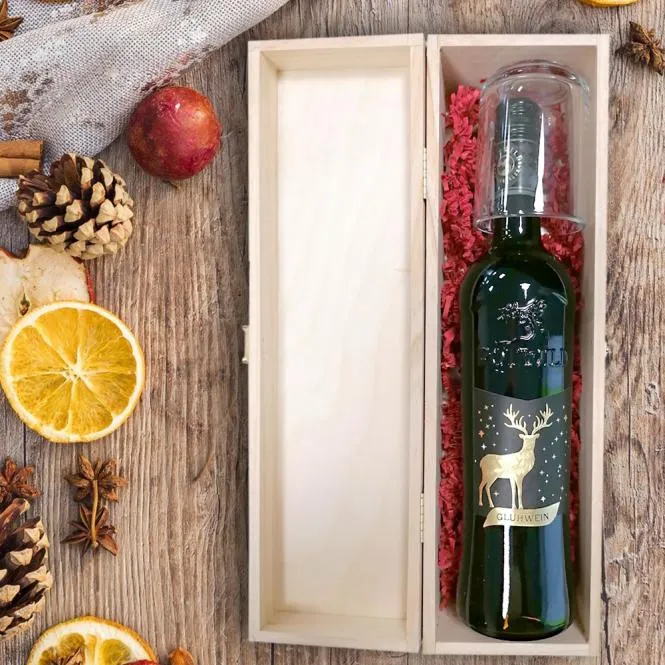 Rotwild Glühwein Geschenkset personalisiert mit Glas und Holzbox