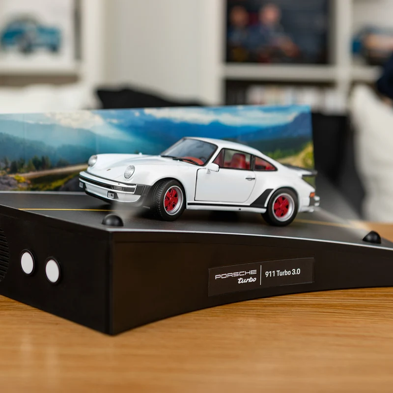 Porsche 911 Turbo Adventskalender 1:24