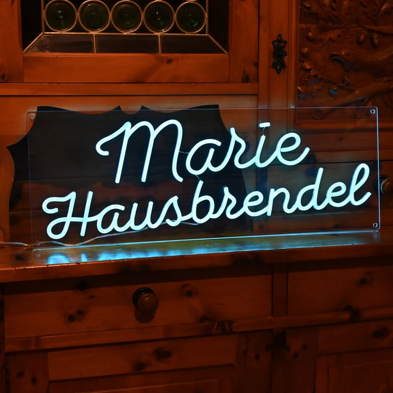 Marie Leuchtschild