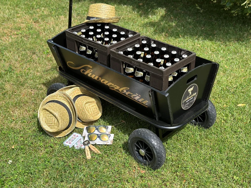 Bollerwagen Schwarzbräu für ein Wochenende