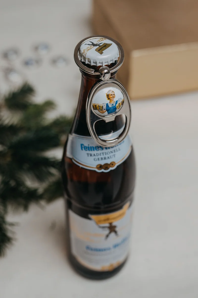 Schlüsselanhänger Marie Hausbrendel & Schwarzbräu