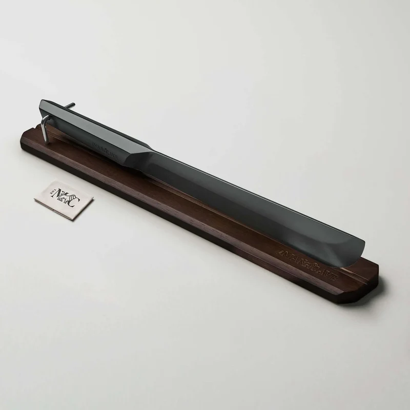 Royal Champagne Saber – Limited Edition (Black)