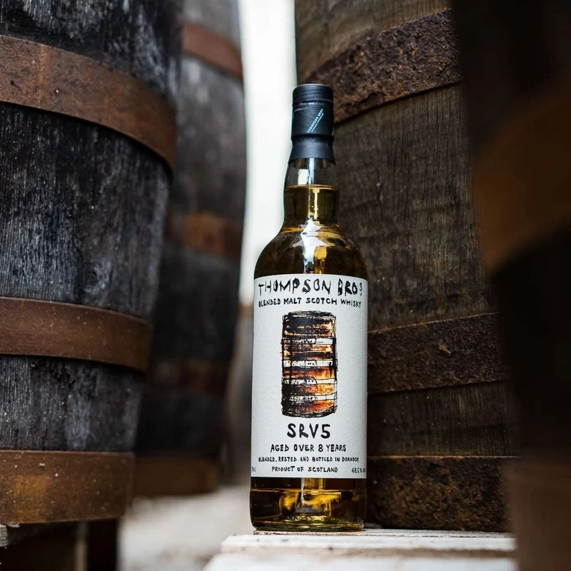 SRV5 | Thompson Bros. | 8 Jahre | Blended Malt Scotch Whisky | 48,5%