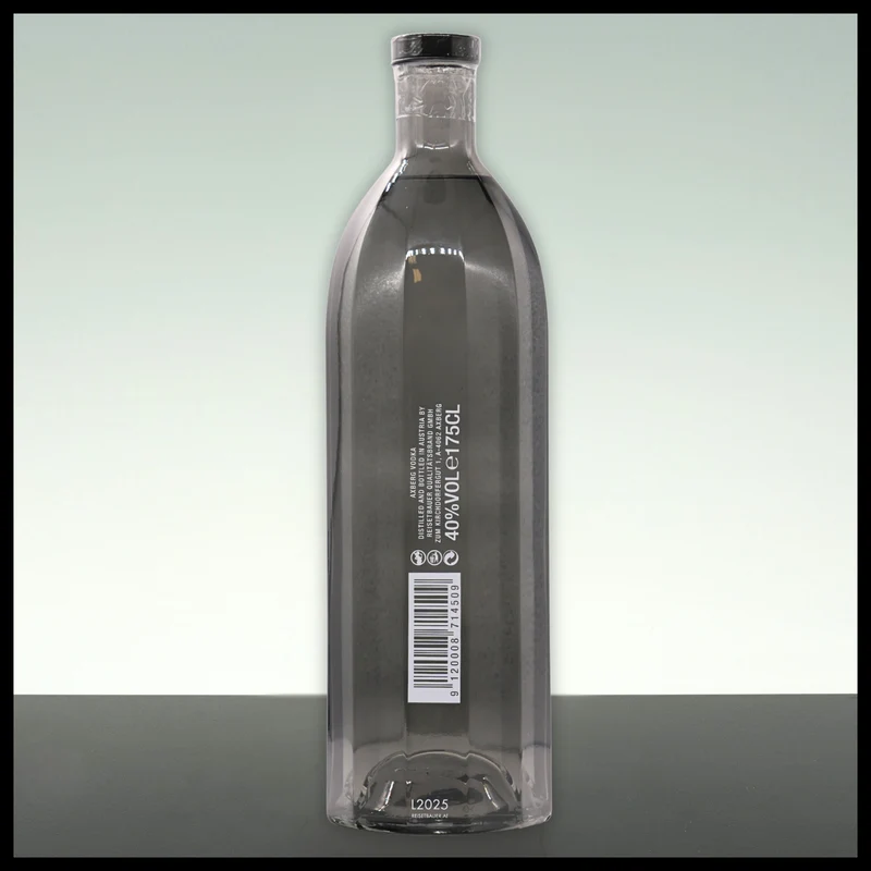 Reisetbauer Axberg Premium Vodka 1,75L - 40% Vol.