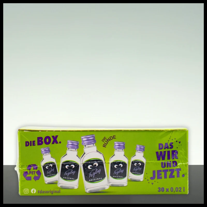 Kleiner Feigling PET Party Box 30x 0,02L - 20% Vol.