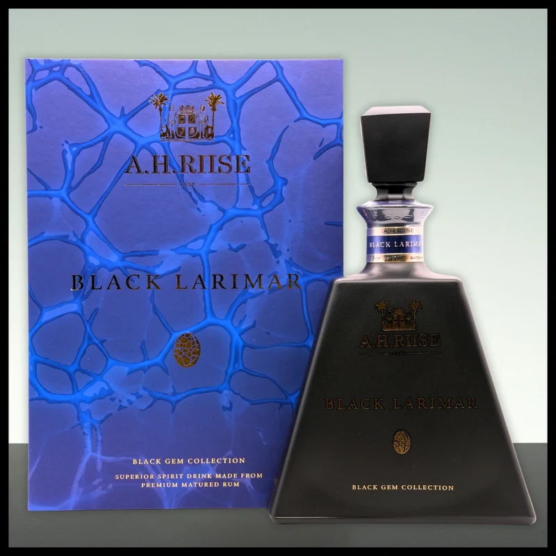 A.H. Riise BLACK LARIMAR Black Gem Collection 0,7L - 45,2% Vol.