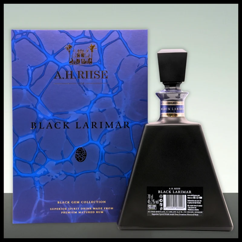 A.H. Riise BLACK LARIMAR Black Gem Collection 0,7L - 45,2% Vol.