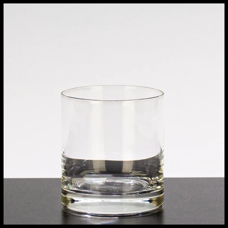 Glassy Whisky Tumbler