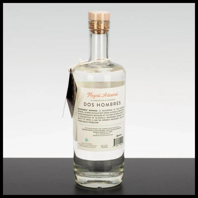 Dos Hombres Mezcal Artesanal Joven 0,7L - 42% Vol.