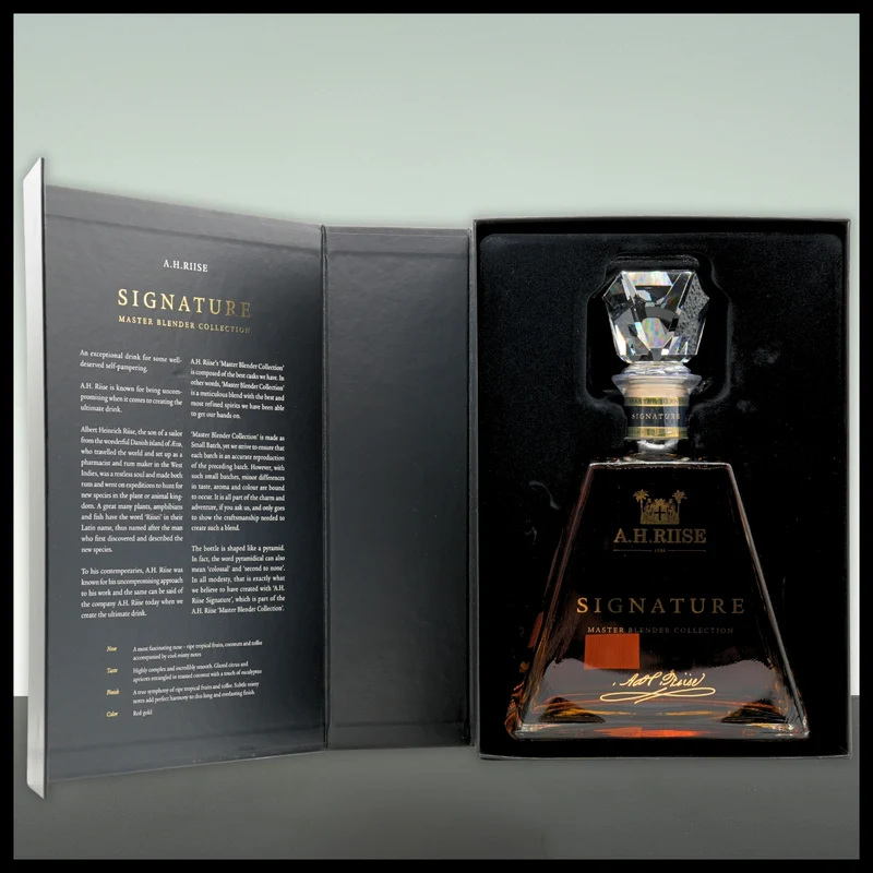 A.H. Riise Signature Master Blender Collection 0,7L - 43,9% Vol.